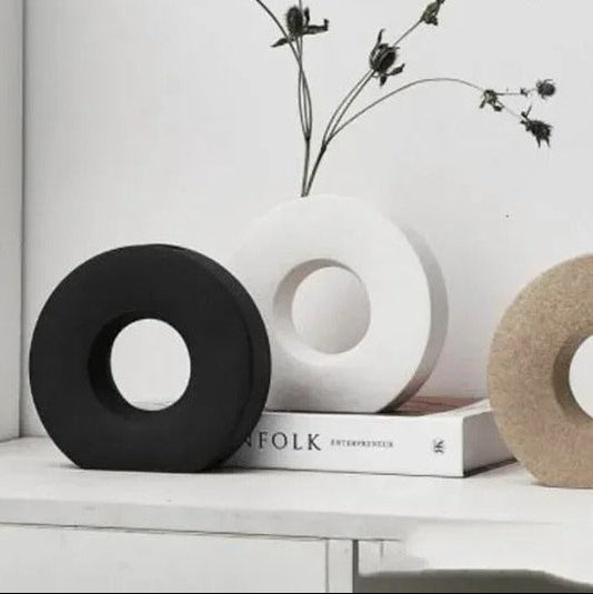 Nordic Matte Circlular Vase