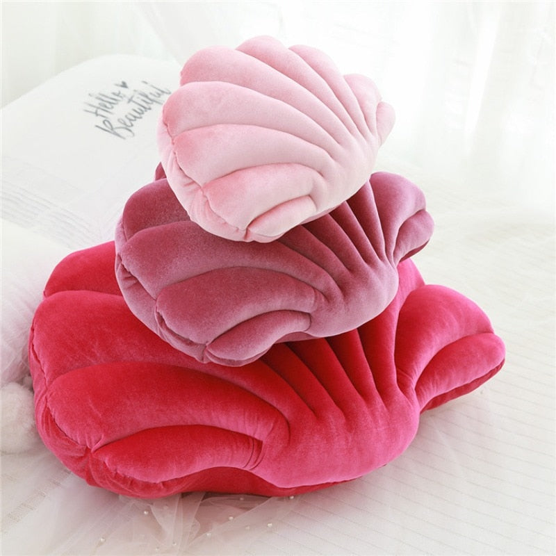 Shell Plush Cushion