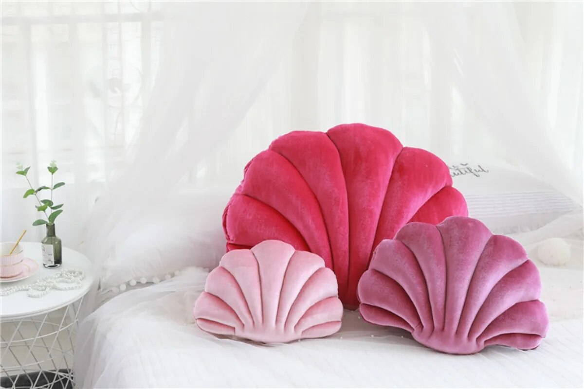 Shell Plush Cushion