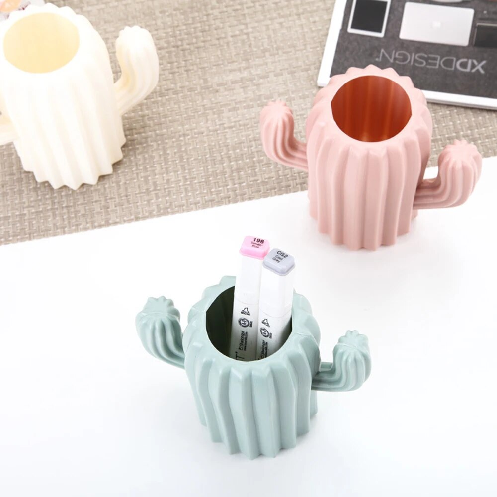 Cactus Grooved Pen Holder