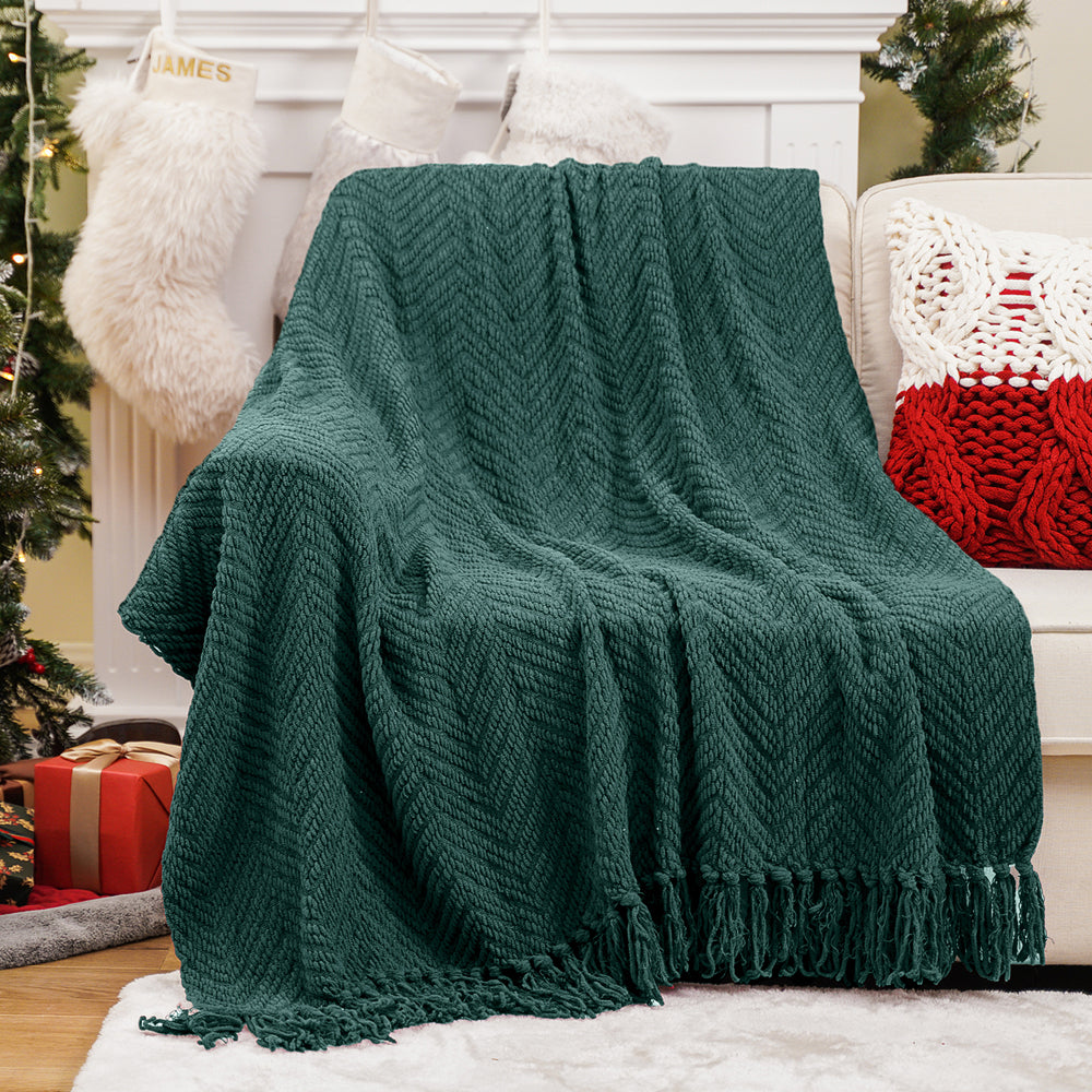 Batillo Knitted Throw Blanket