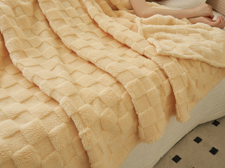 Checked Soft Blanket