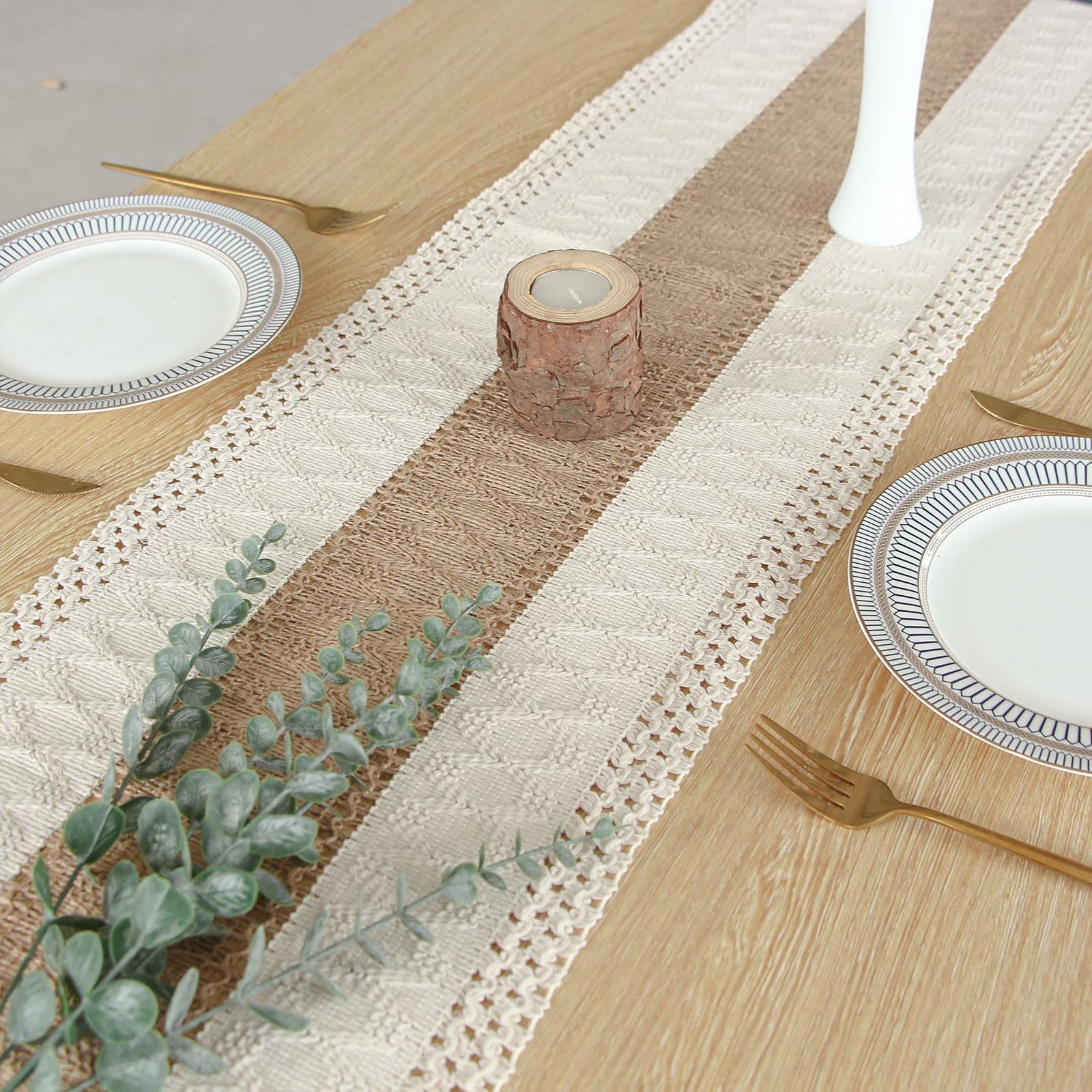 Macramé Cream Table Runner