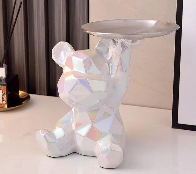 Geometric Bear Statue Plate