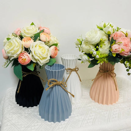 Deep Grooved Flower Vase
