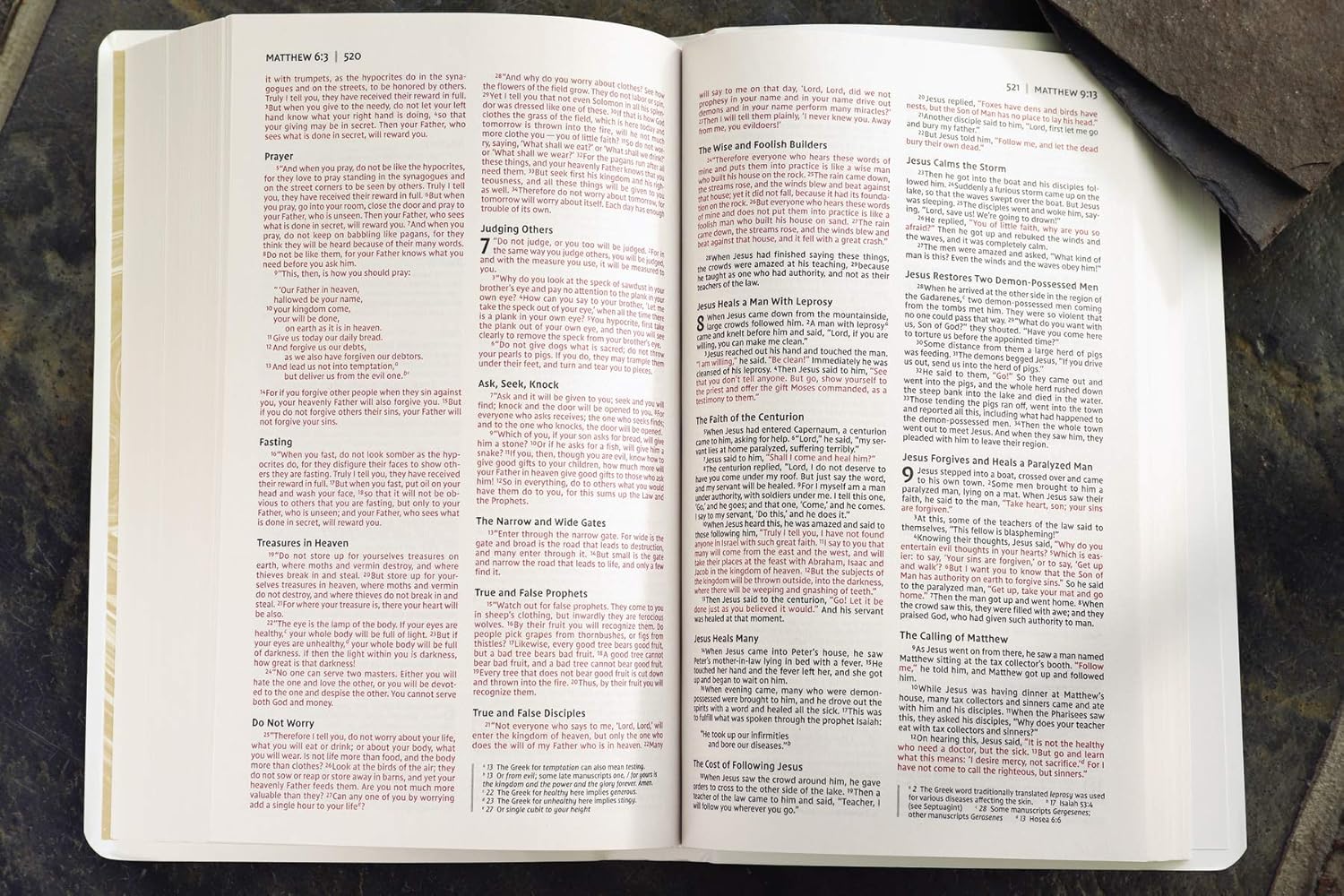 NIV Gift and Award Bible – White (Red Letter Edition)